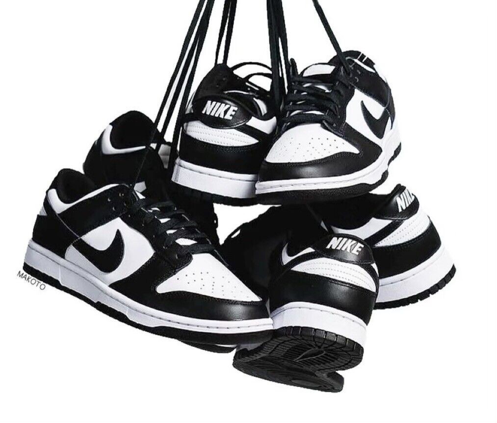 Nike Dunk Low Unisex Bianco e Nero - Comfort e Stile