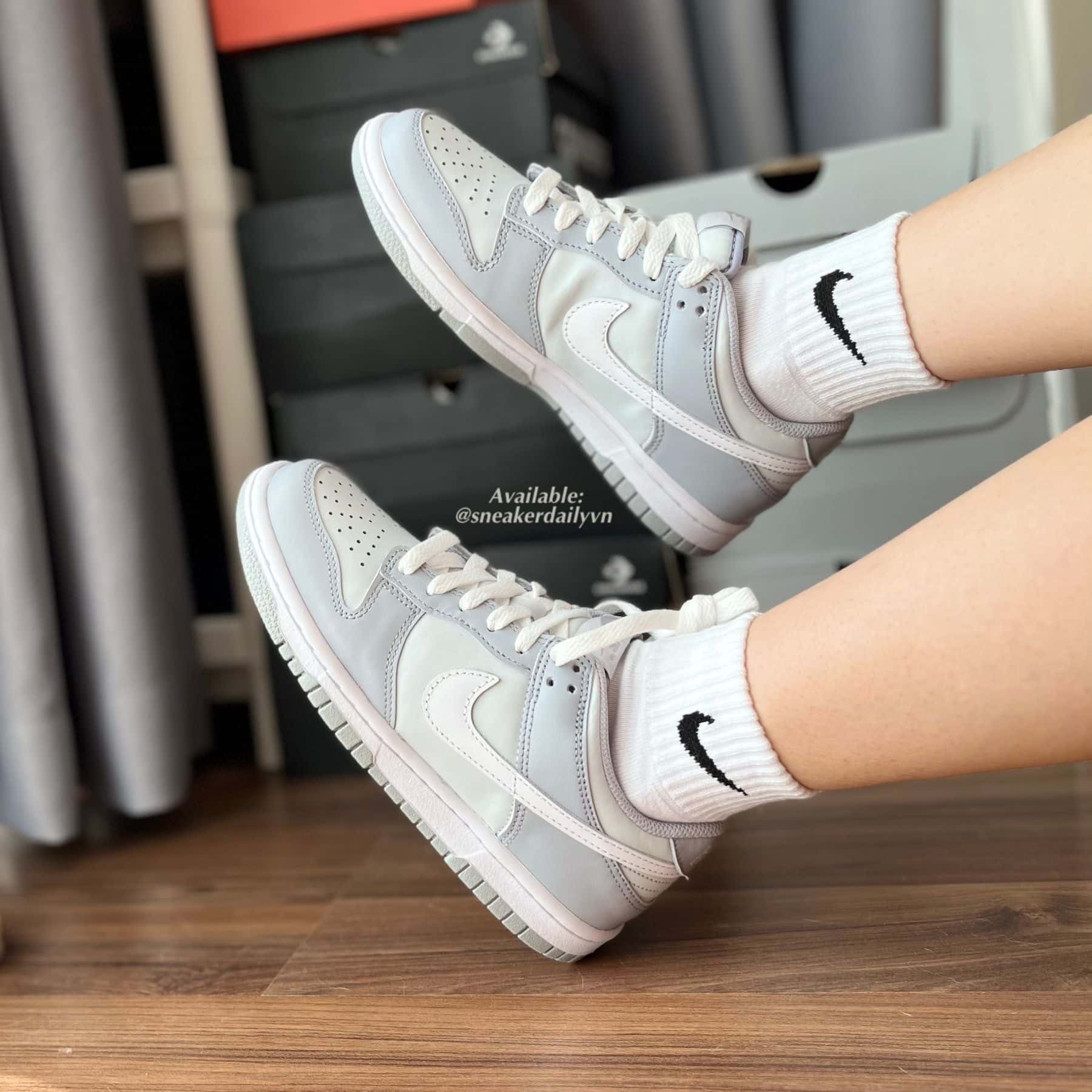 Nike Dunk Low Pure Platinum per Ragazzi - Comfort e Stile